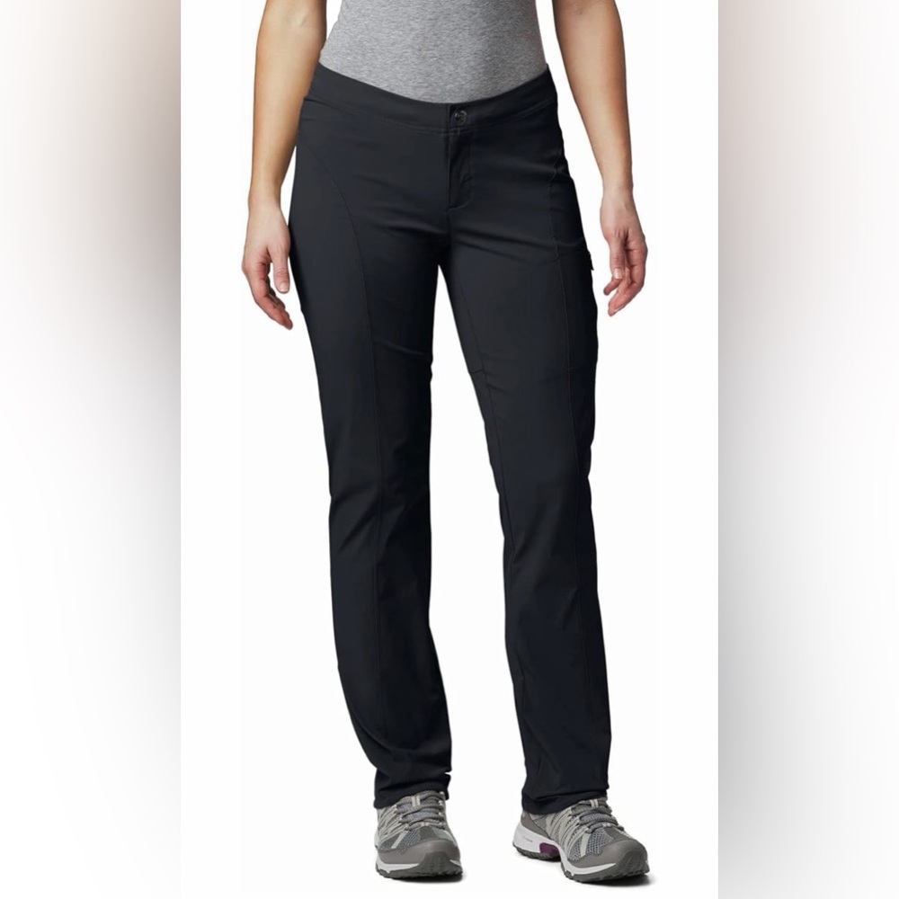 Columbia Women's Just Right Straight Leg Pant, Black Size 2 & Size 4